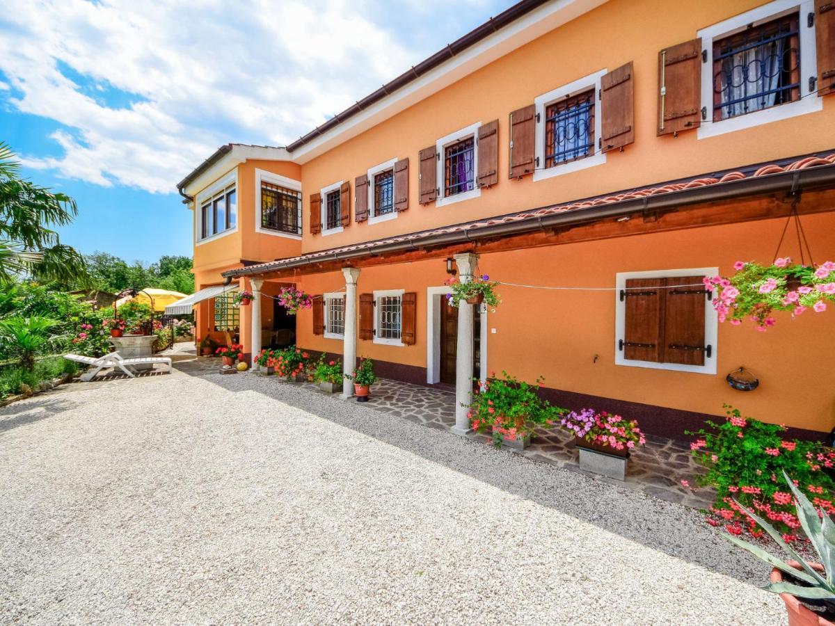 Apartment Villa Karolina By Interhome Opric Εξωτερικό φωτογραφία