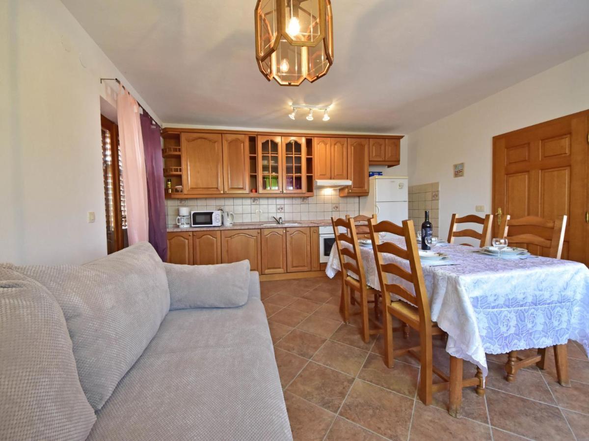 Apartment Villa Karolina By Interhome Opric Εξωτερικό φωτογραφία